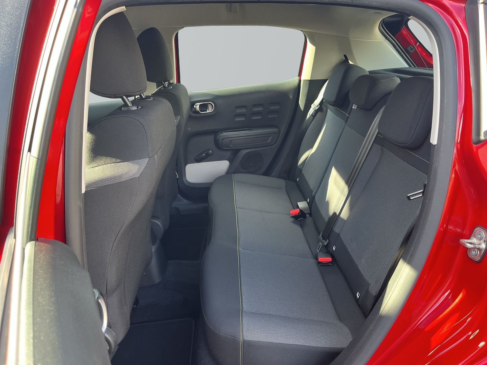 C3 Feel Pack 1.2 PureTech 5 Gang *SHZ*LED*KLIMAAUTO*PDC*