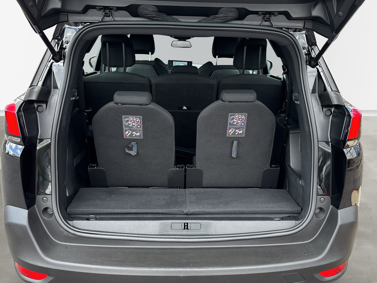 5008 Active Pack *SHZ*LED*NAVI*7Sitze*