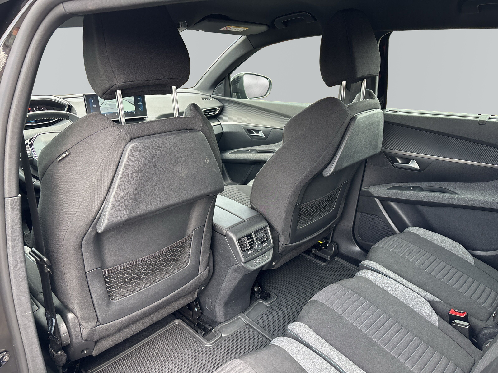 5008 Active Pack *SHZ*LED*NAVI*7Sitze*